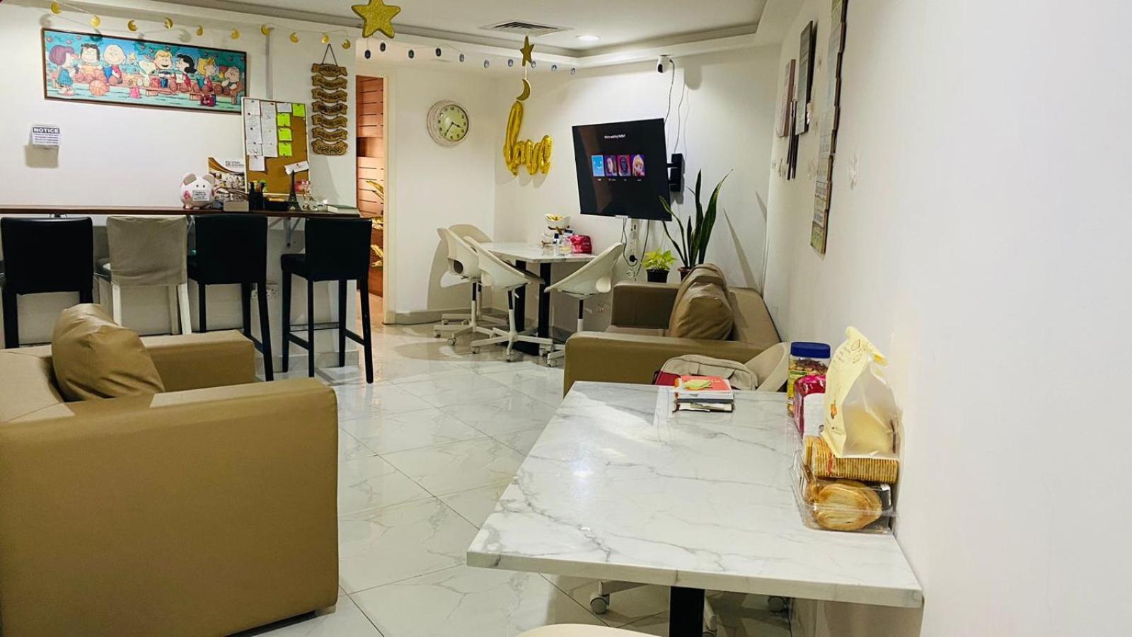 Yoi Pod Hostel - Deira Dubai Buitenkant foto